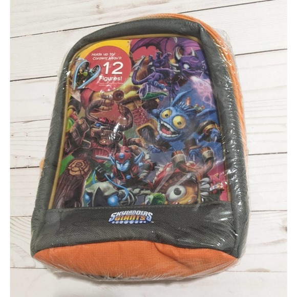 Skylanders Giants Crossbody Mini Sling Backpack Figure Carrier Bag Case New - Picture 2 of 6